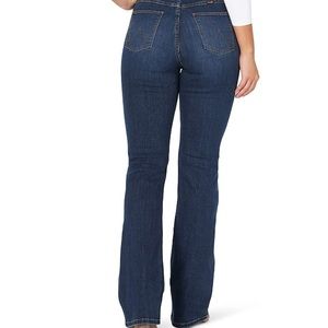 Wrangler high rise jeans